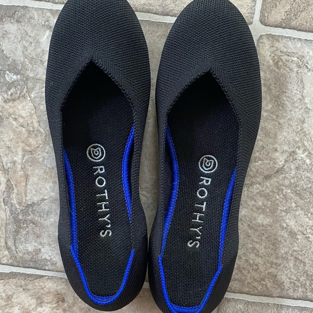 Rothys black size 8